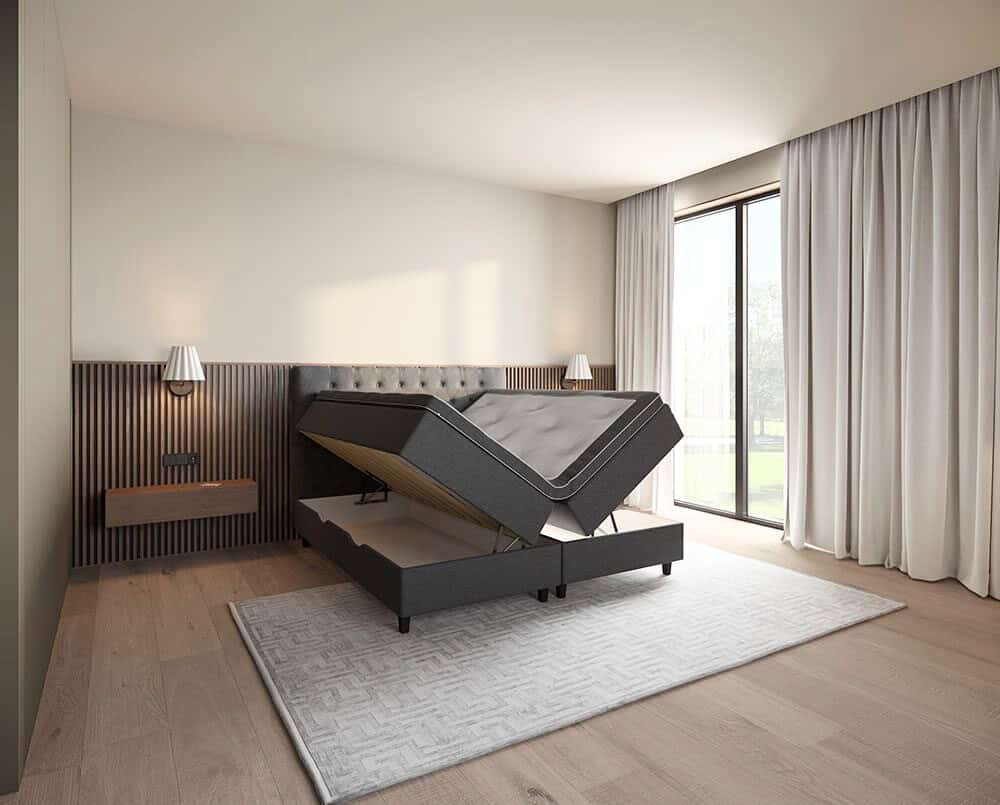 Moderne sengeramme med opbevaringsfunktion i et lyst soverum.